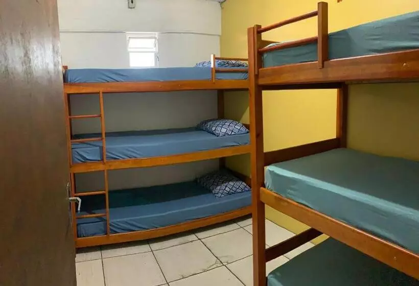 ホテル Hostel Pacífico