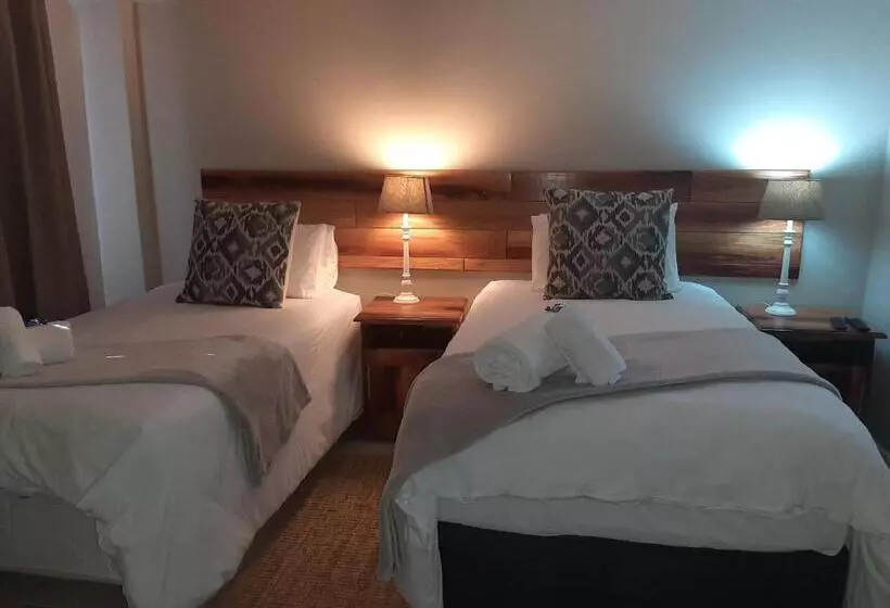 Aamiaismajoitus (B&B) St George's Guest House