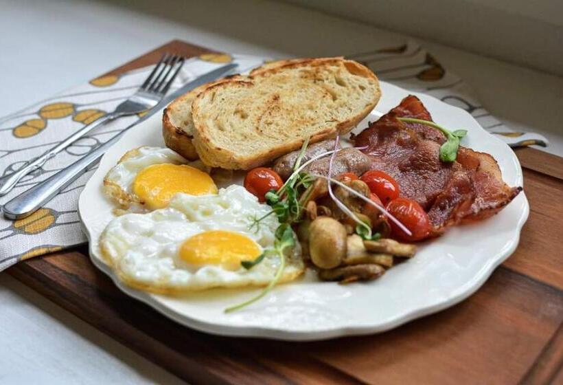 Bed and Breakfast St George's Guest House