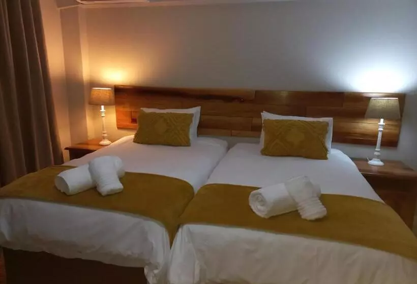 Aamiaismajoitus (B&B) St George's Guest House