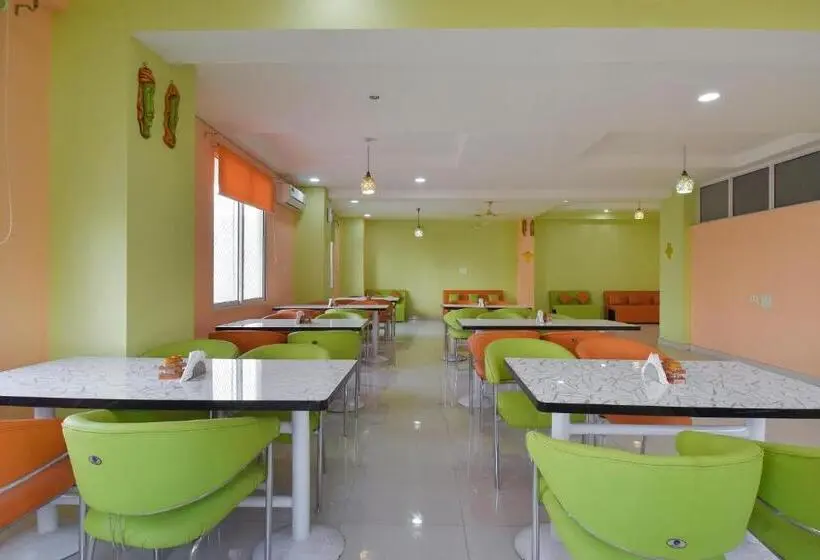 هتل O Aana Residency