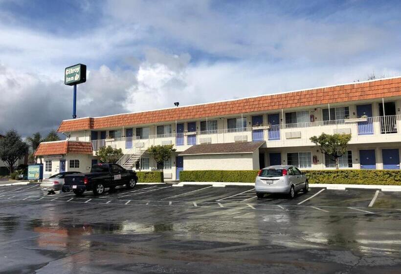 ホテル Gilroy Inn