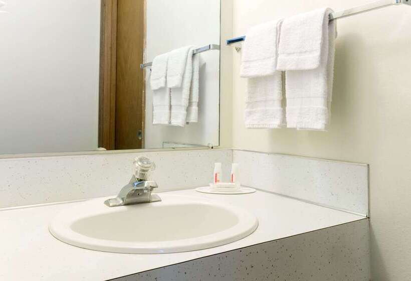 Otel Knights Inn   Baker City