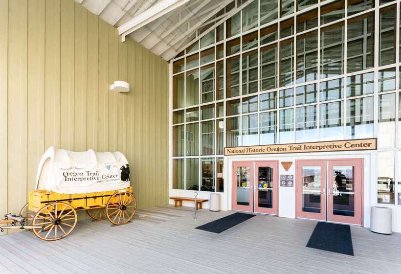 Otel Knights Inn   Baker City