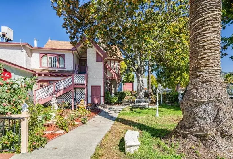 호텔 Rose Garden Inn