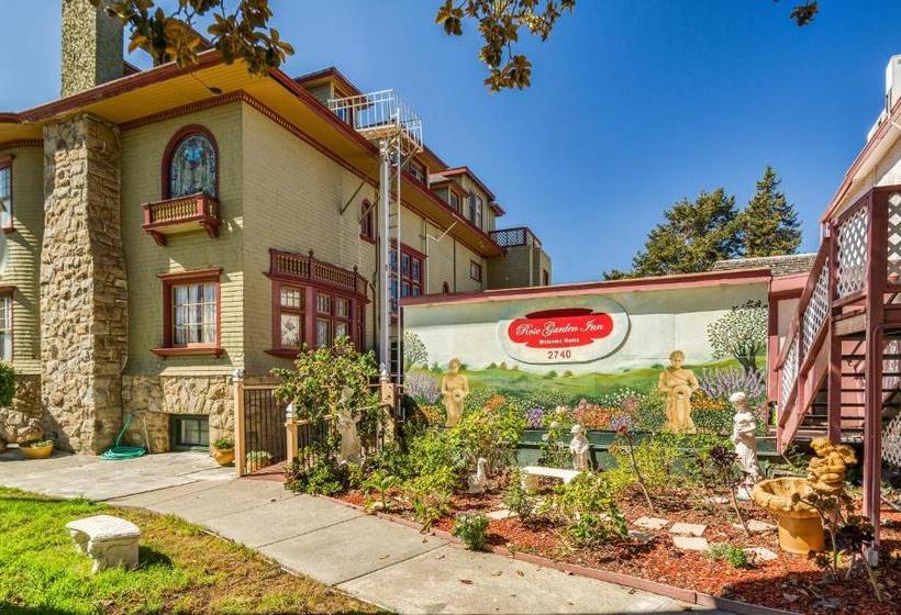 Hotel Rose Garden Inn