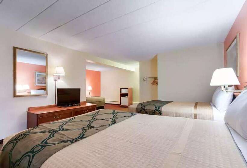 Отель Royal Inn Clearfield