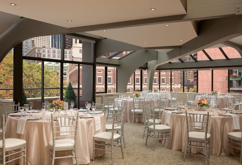 호텔 The Bostonian Boston