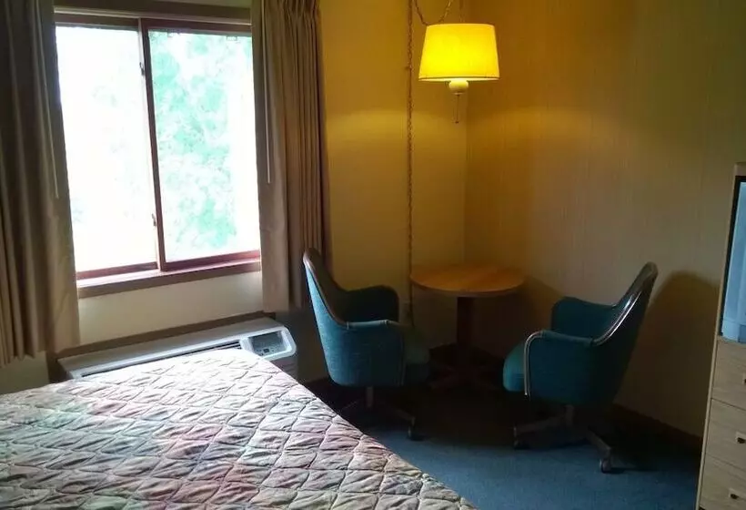 모텔 The Travelers Inn