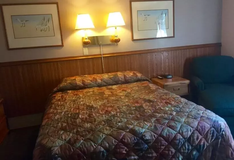 모텔 The Travelers Inn