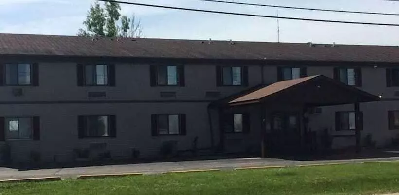 모텔 The Travelers Inn