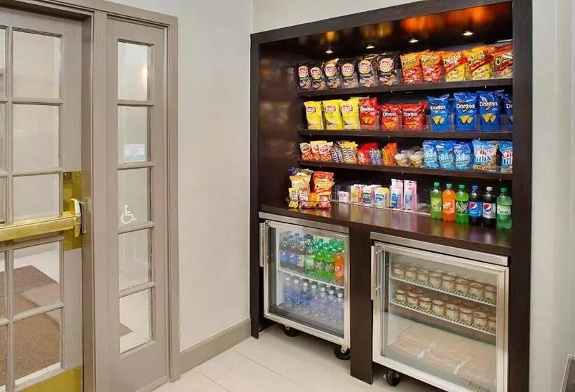 Residence Inn By Marriott Detroit Livonia