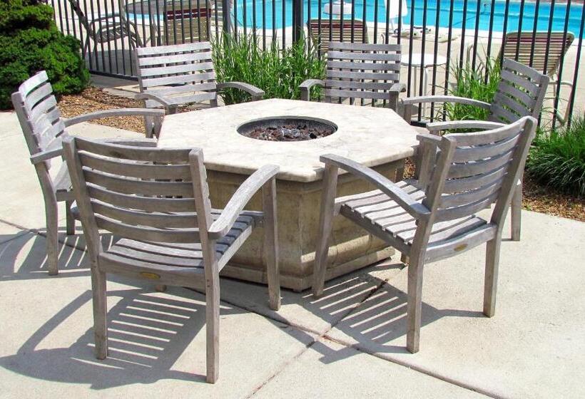 Residence Inn By Marriott Detroit Livonia