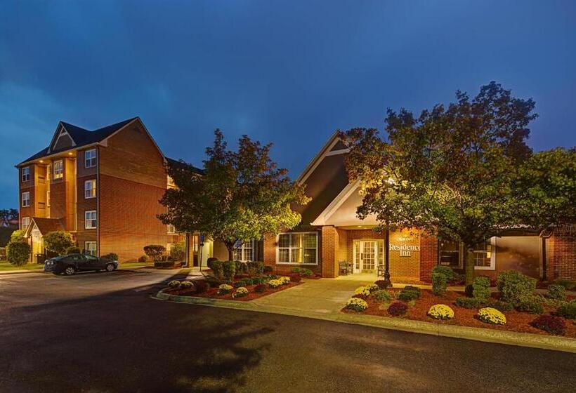 Residence Inn By Marriott Detroit Livonia