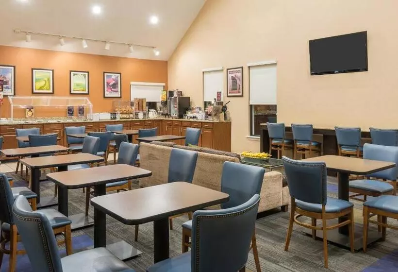 Residence Inn Hartford Windsor