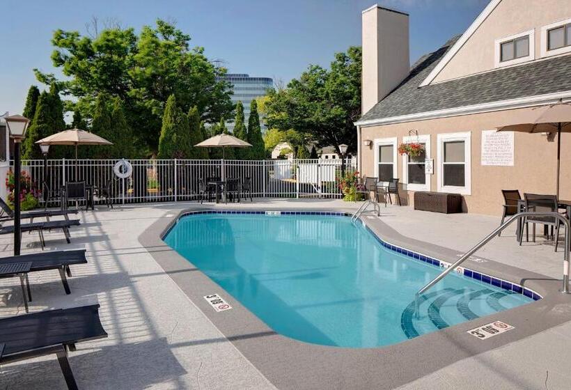 Residence Inn Louisville East