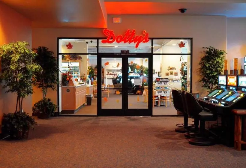 استراحتگاه Laughlin River Lodge