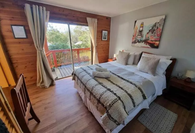 Hostel Torobayo