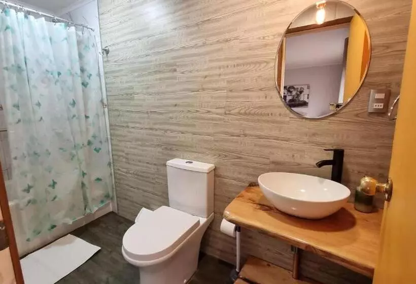 Hostel Torobayo