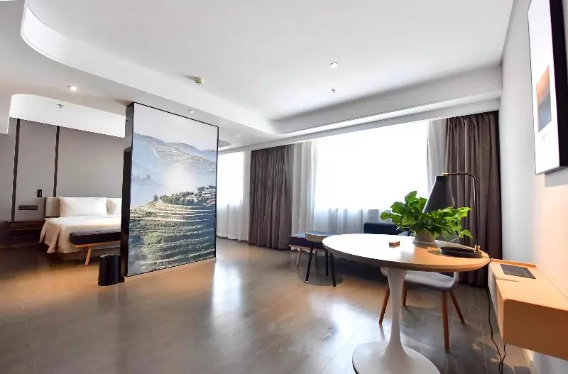 Hotel Atour