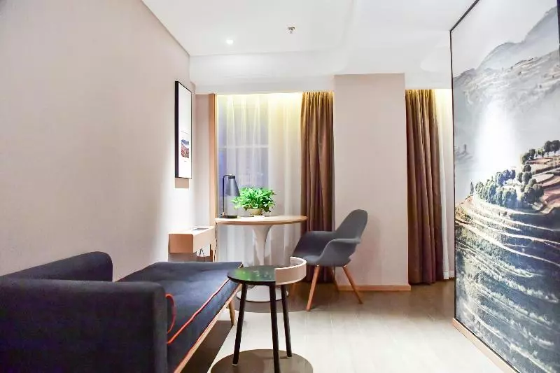 Hotel Atour