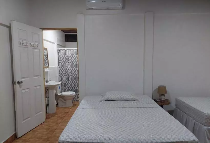 Hotelli Carlota Tamarindo