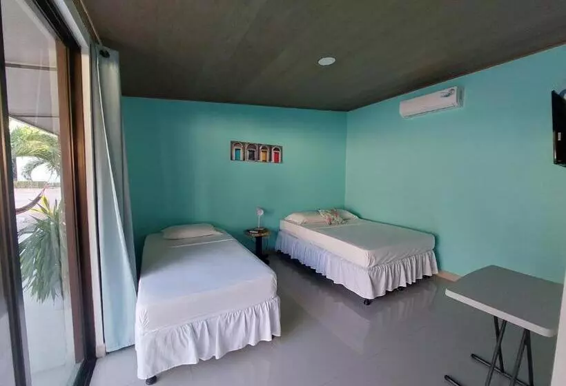 Hotelli Carlota Tamarindo