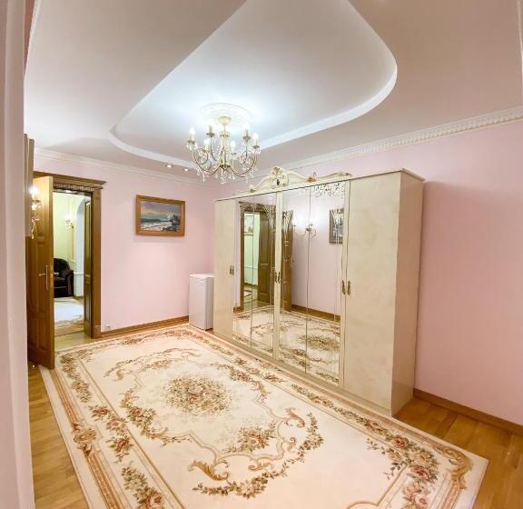 فندق петрос Family