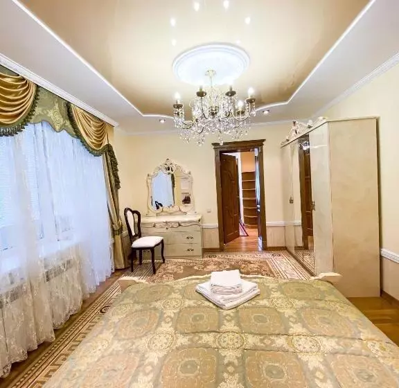Hotelli петрос Family