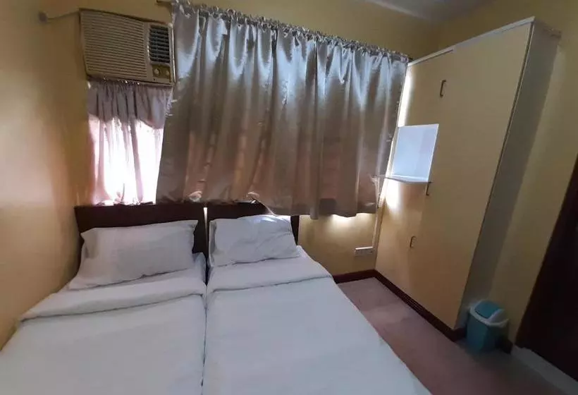 ホテル Oyo 254 Arrozal Pension House