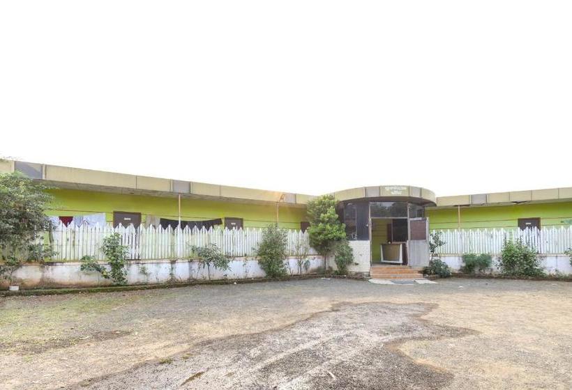 Hotel Spot On 65135  Suvarna Samrat Lodge