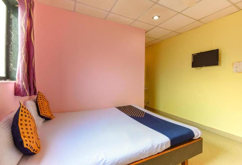 Hotel Spot On 65135  Suvarna Samrat Lodge