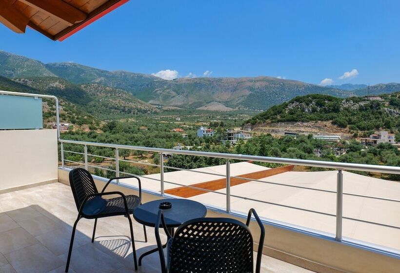 住宿加早餐  Royal 1967