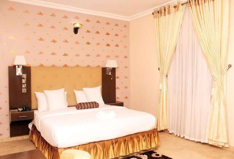 C Ron Hotels And Suites