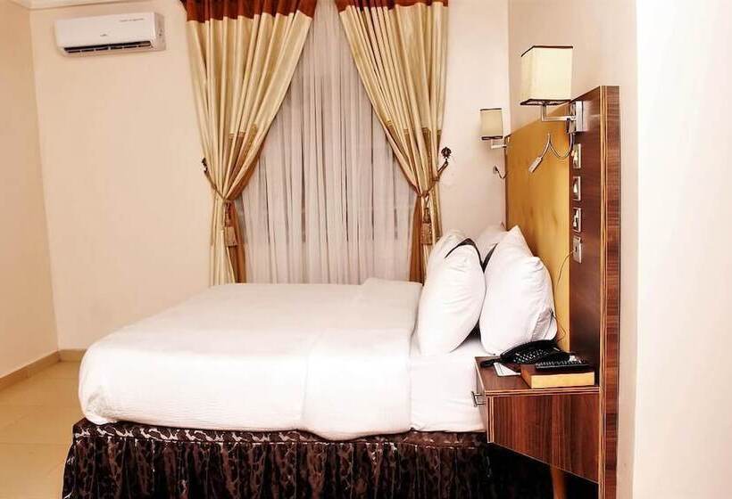 C Ron Hotels And Suites