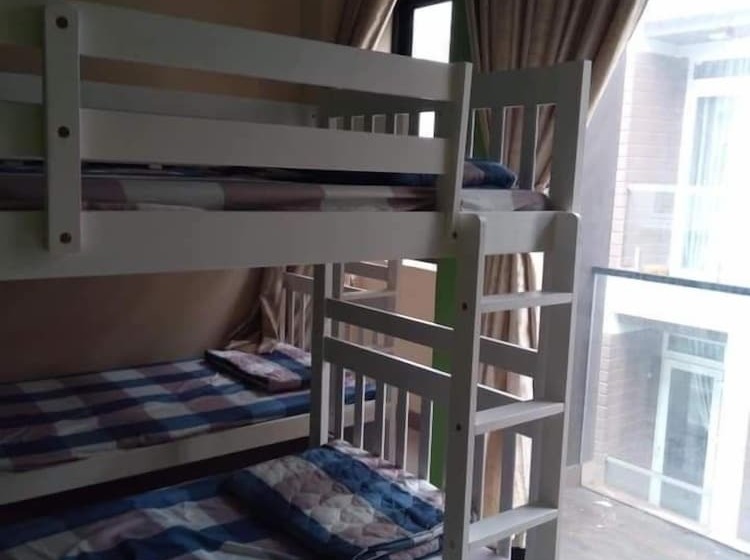 هتل Home4all  Hostel