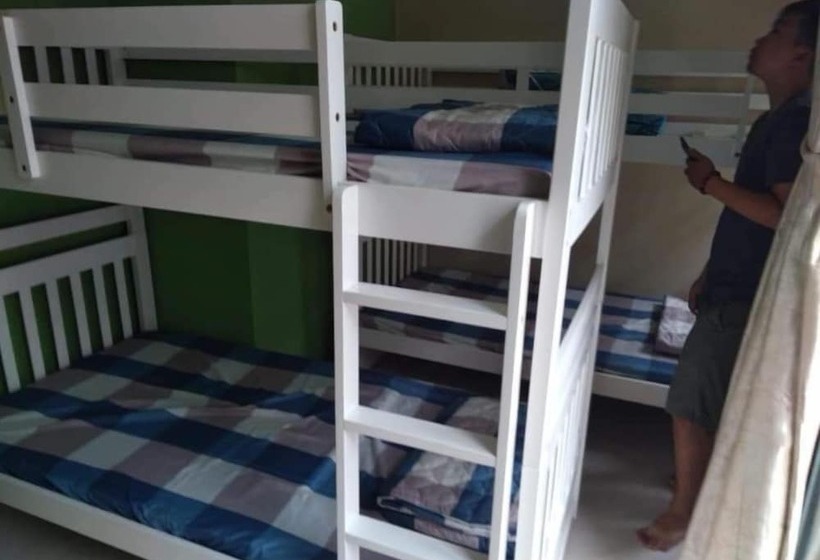 هتل Home4all  Hostel