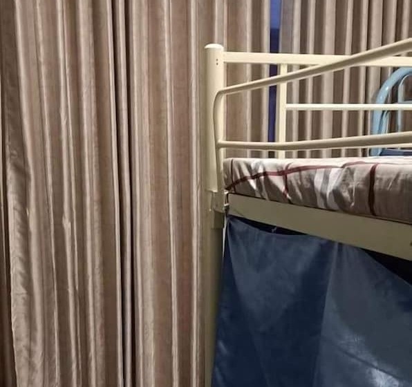 هتل Home4all  Hostel