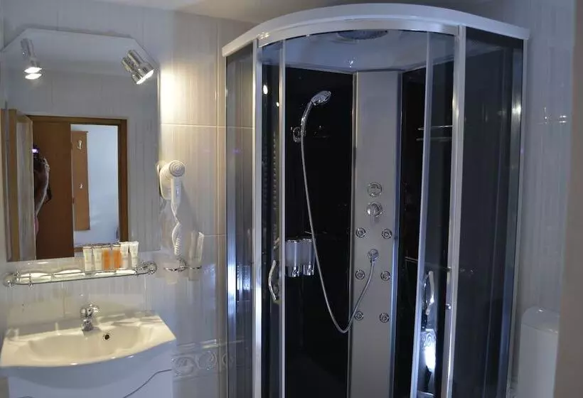 ペンション Alimar