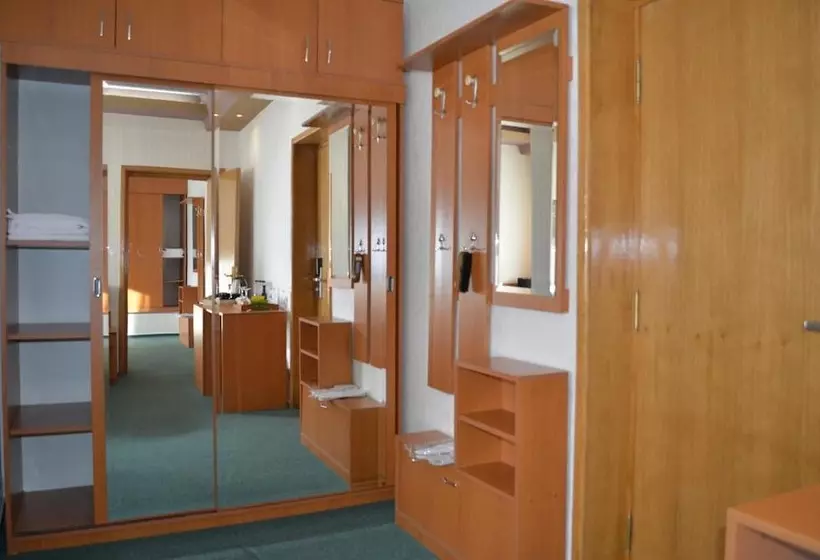 ペンション Alimar