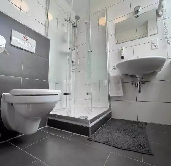 Majatalo Motelo Bielefeld   Smart