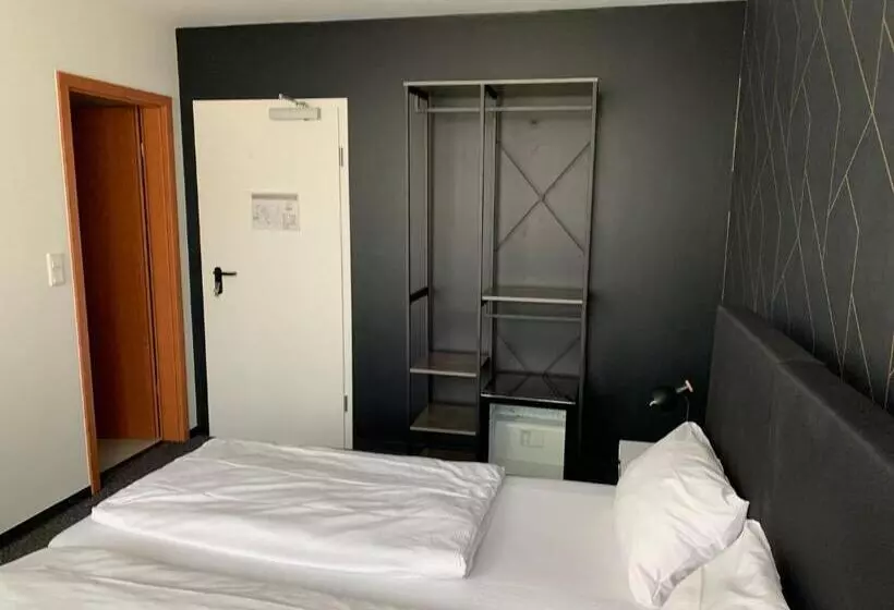 Majatalo Motelo Bielefeld   Smart
