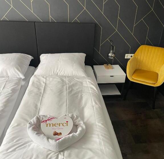 פנסיון Motelo Bielefeld Smart