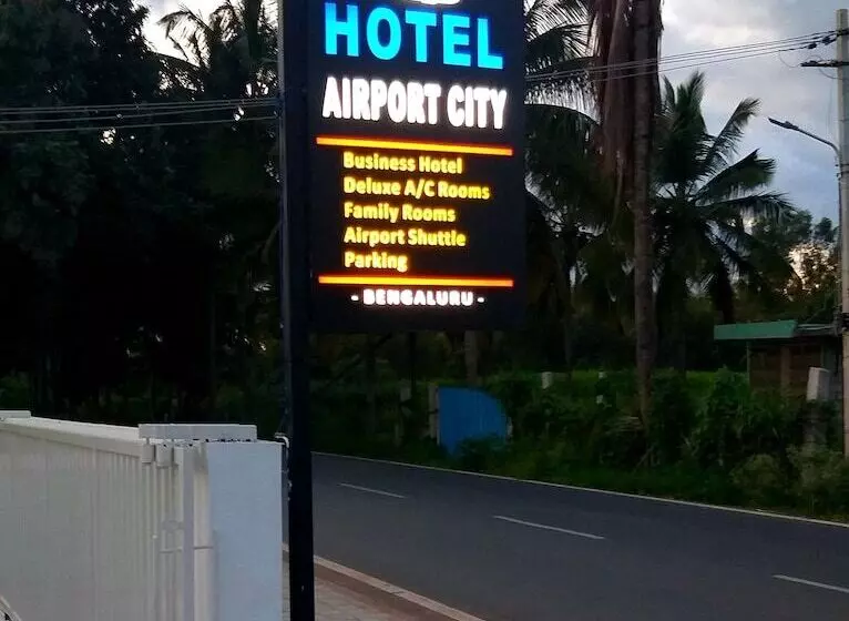 Hotelli Airport City