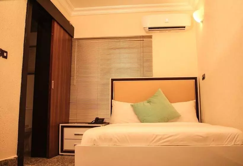 هتل Capital Citilodge
