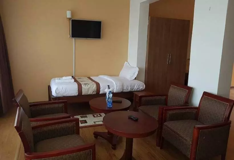 هتل Esikar Gardens