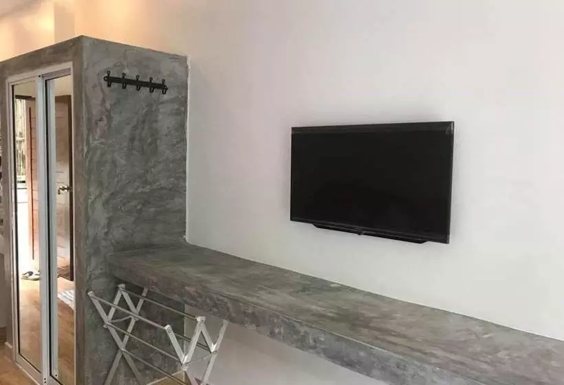 Majatalo Dr.banana's House