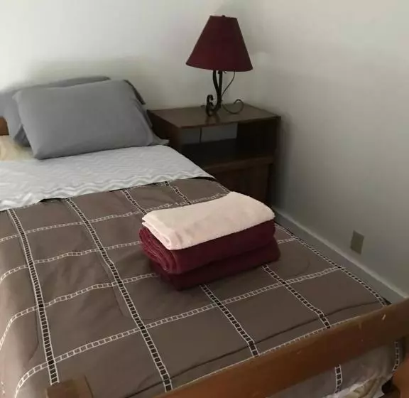 پانسیون Udguesthouse