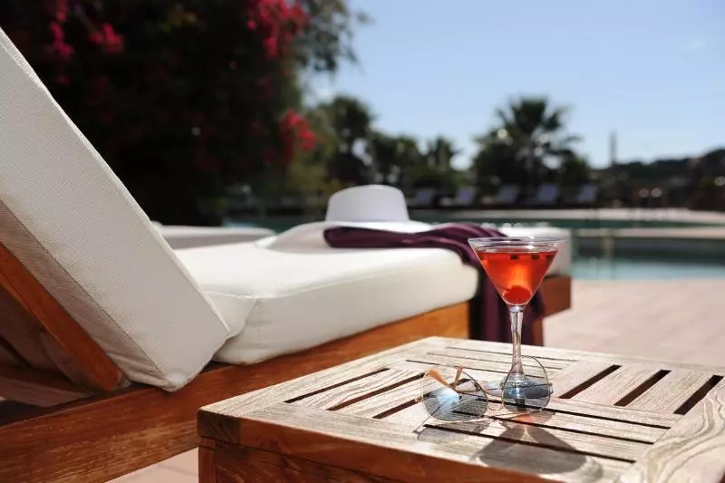 Hotelli Golden Tulip Porto Vecchio