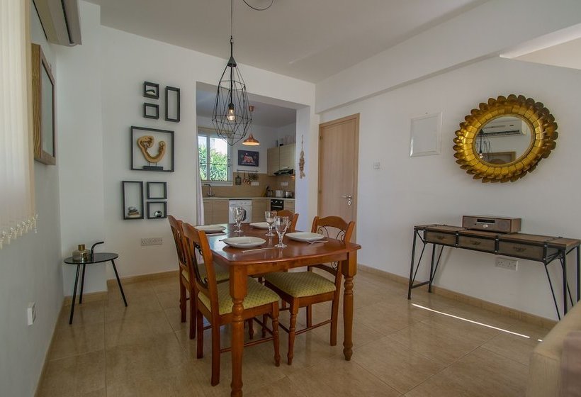 Orcadia Holiday Villa